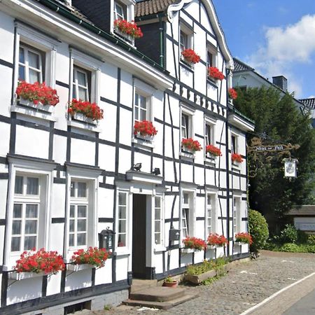 Hotel Zur Post Dabringhausen - Contactless Self Check-In Wermelskirchen Ngoại thất bức ảnh