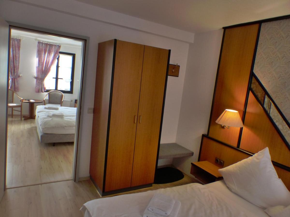 Hotel Zur Post Dabringhausen - Contactless Self Check-In Wermelskirchen Ngoại thất bức ảnh