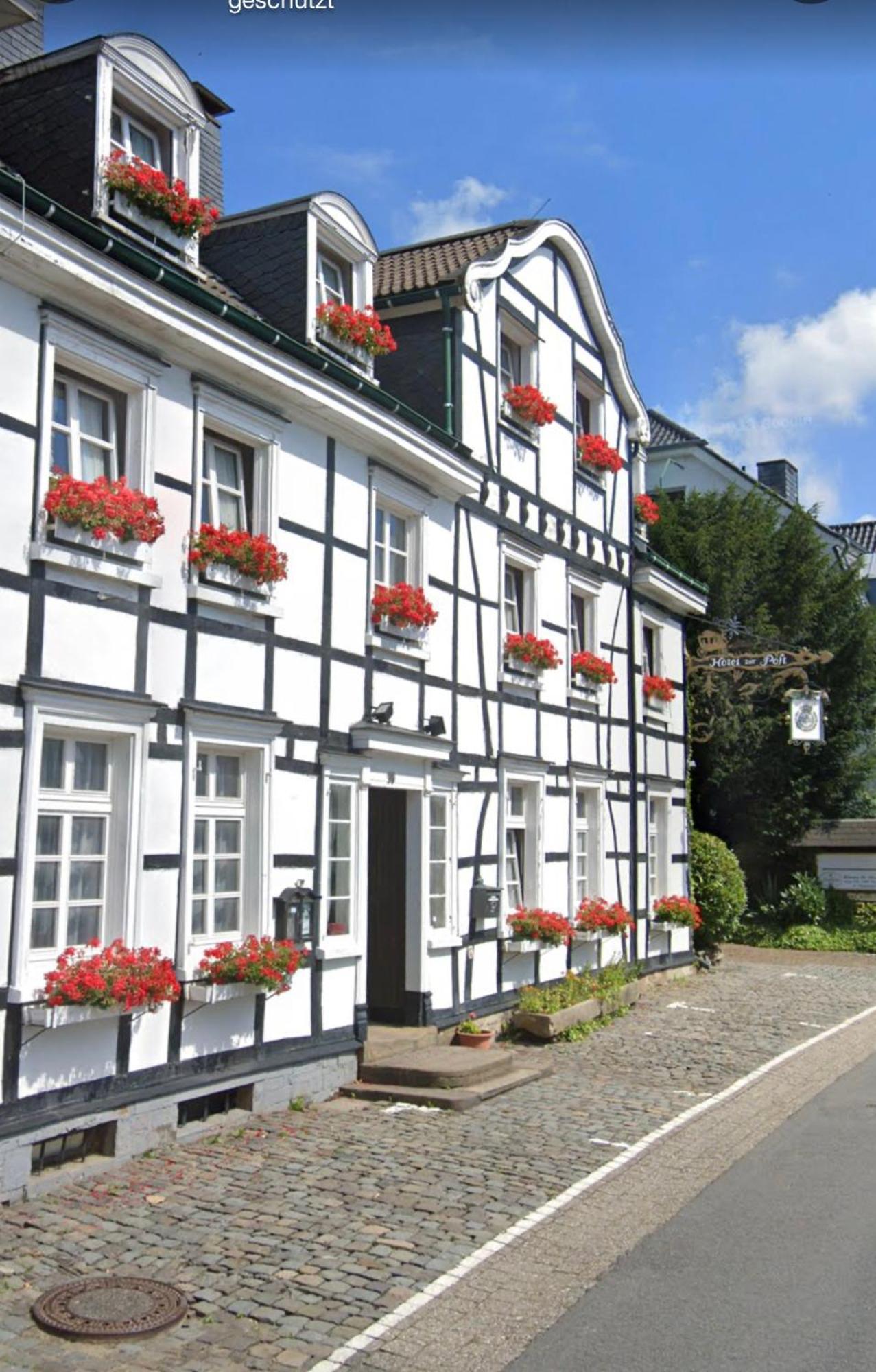 Hotel Zur Post Dabringhausen - Contactless Self Check-In Wermelskirchen Ngoại thất bức ảnh